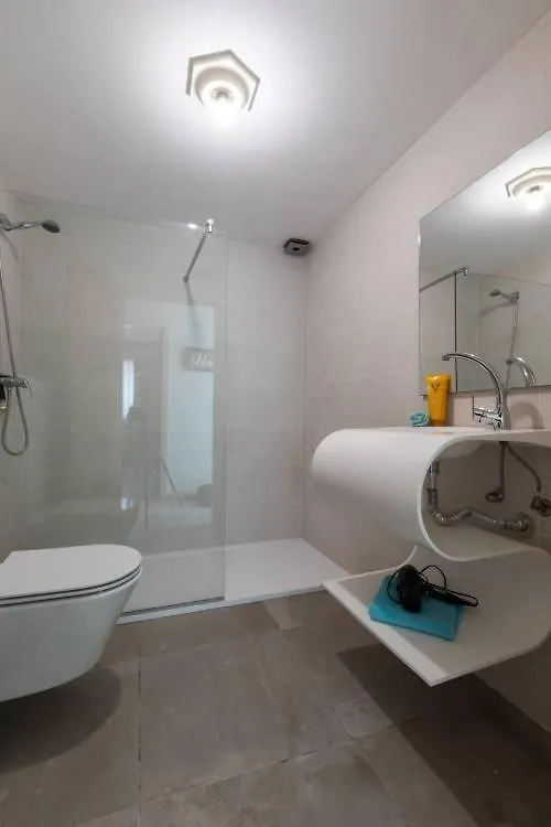 Lloret De Mar -Villa Sleeps 9 With Pool , Seaview, Wifi, Streamingservices Lloret de Mar