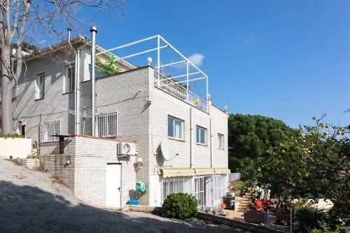 Lloret De Mar -Villa Sleeps 9 With Pool , Seaview, Wifi, Streamingservices 0*, Lloret de Mar