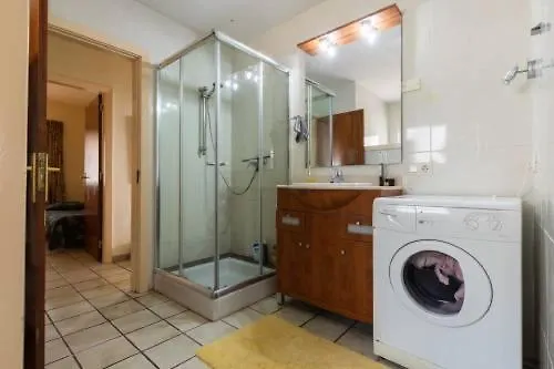 Vila Lloret De Mar -Villa Sleeps 9 With Pool , Seaview, Wifi, Streamingservices Španělsko