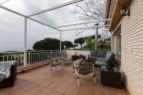 Villa Lloret De Mar -Villa Sleeps 9 With Pool , Seaview, Wifi, Streamingservices